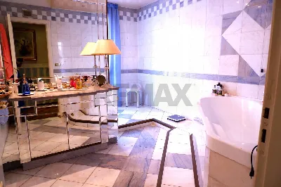 Appartamento in vendita a Caserta, Centro - foto 9