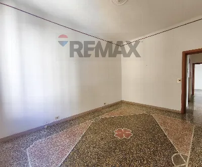 Appartamento in vendita a Vado Ligure - foto 5