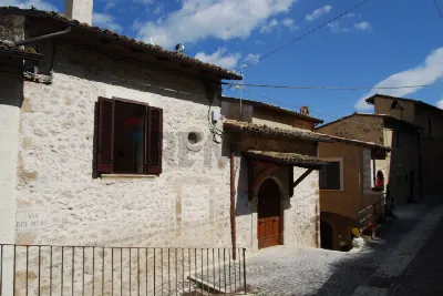 Appartamento in vendita a Navelli - foto 1