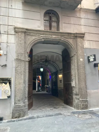 Appartamento in vendita a Napoli, Chiaia, ... - foto 2