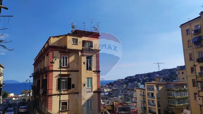 Appartamento in vendita a Napoli, Vomero, Arenella - foto 1