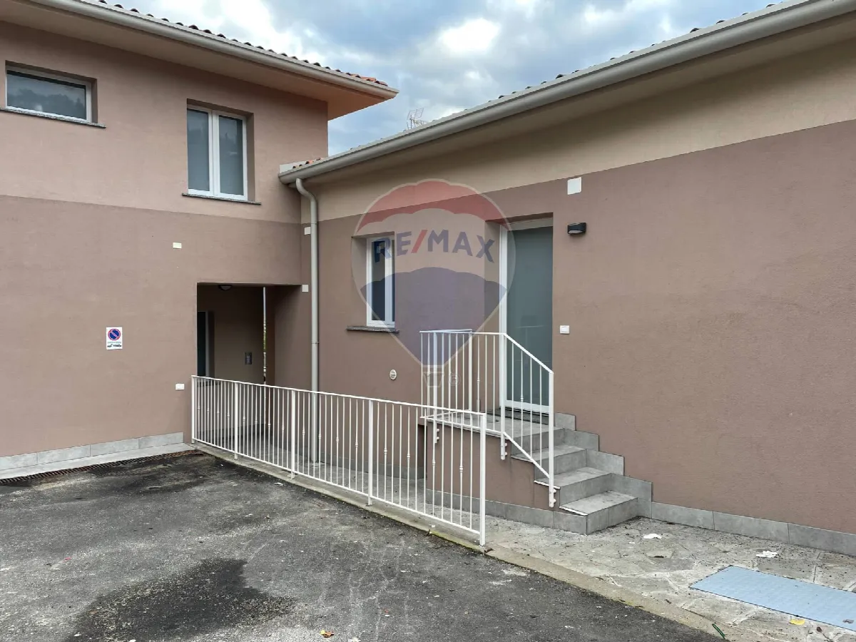 Appartamento in vendita ad Adrara San Martino - foto 4