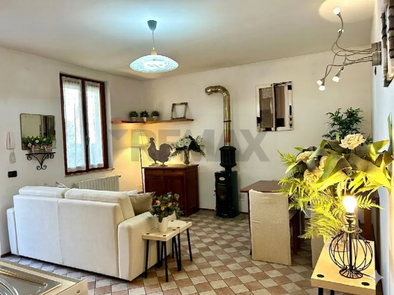 Appartamento in vendita a Endine Gaiano - foto 1
