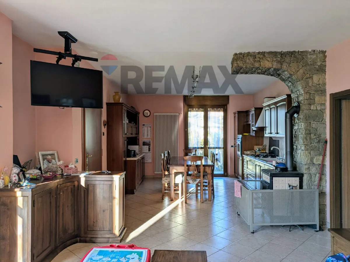 Appartamento in vendita a Breno - foto 2