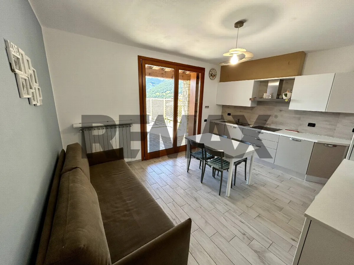 Appartamento in vendita a Solto Collina - foto 4