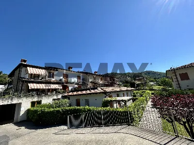Appartamento in vendita a Solto Collina - foto 9
