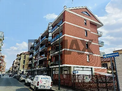 Appartamento in vendita a Torino, Borgo vi... - foto 2