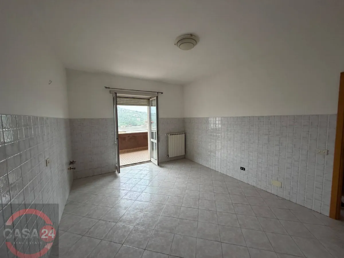Appartamento in vendita a Priverno - foto 2