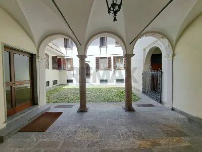 Appartamento in vendita a Pavia, Centro - foto 2