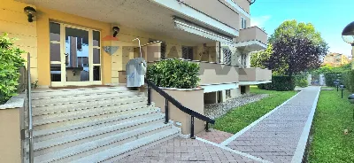 Appartamento in vendita a Pavia, Centro - foto 2