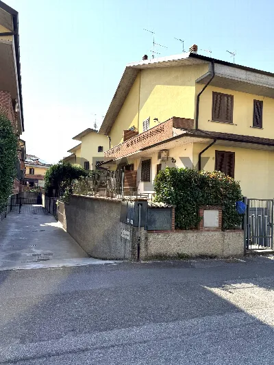 Appartamento in vendita a Cura Carpignano - foto 2