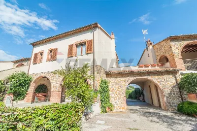 Appartamento in vendita a Manciano - foto 1