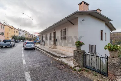 Appartamento a Semproniano