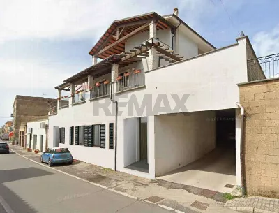 Appartamento in vendita a Ischia di Castro - foto 2