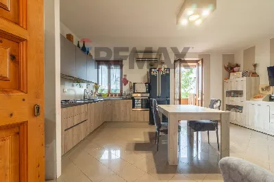 Appartamento in vendita a Canino - foto 1