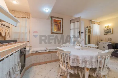 Appartamento in vendita a Ischia di Castro - foto 2