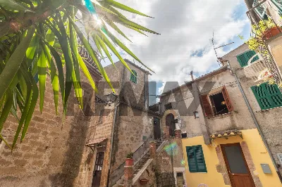 Appartamento in vendita a Ischia di Castro - foto 2