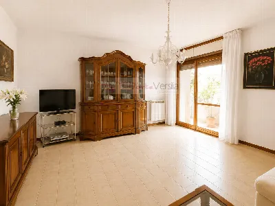 Appartamento in vendita a Pietrasanta - foto 2