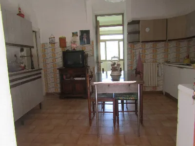 Appartamento in vendita a Dolceacqua - foto 2