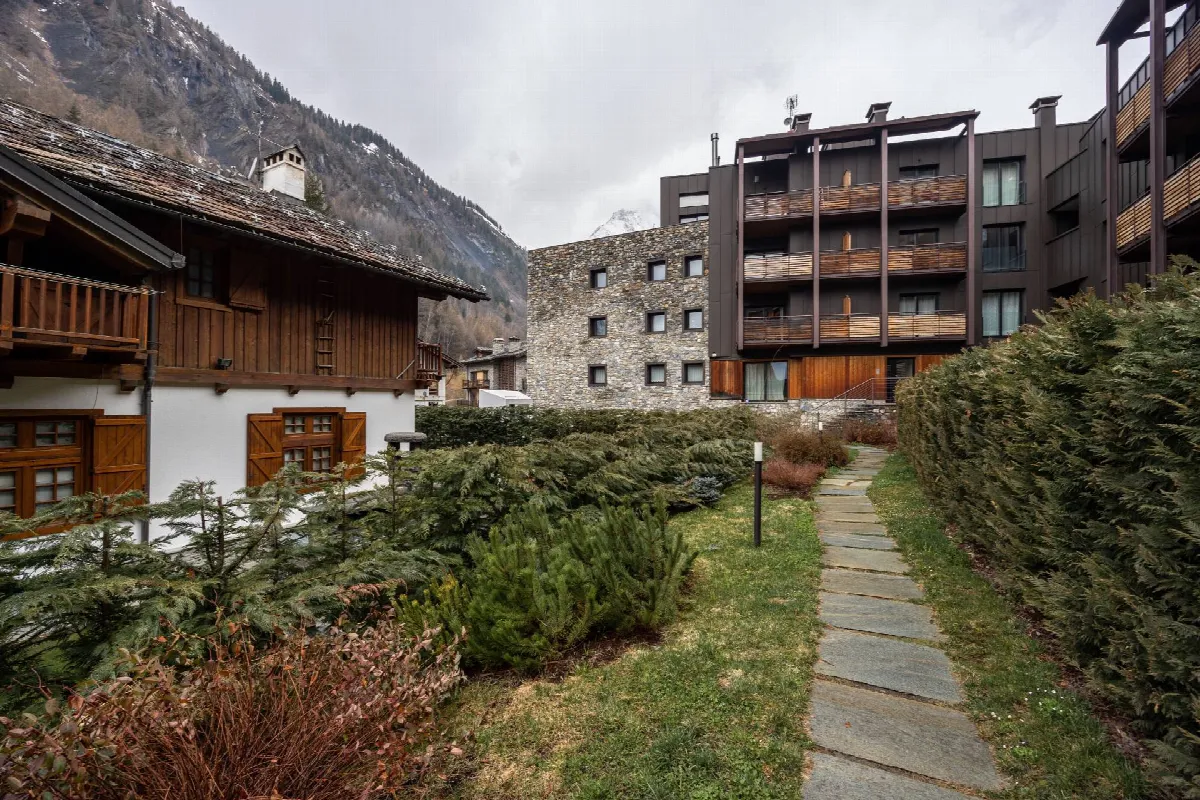 Appartamento in vendita a Courmayeur - foto 3