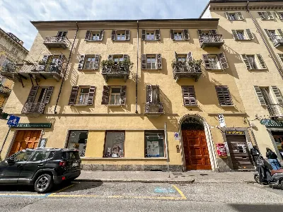 Appartamento in vendita a Torino, Centro - foto 1