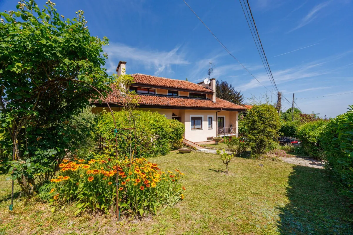 Villa in vendita a Castagneto Po - foto 2