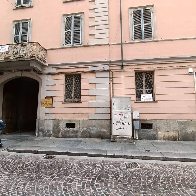 Appartamento in vendita ad Asti, Centro - foto 1