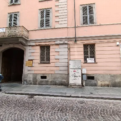 Appartamento in vendita ad Asti, Centro - foto 2