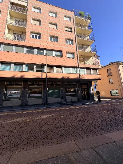 Appartamento in vendita ad Asti, Centro - foto 2