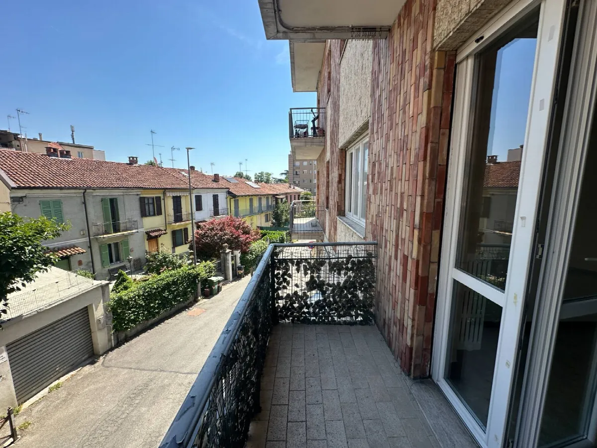Appartamento in vendita ad Asti, Centro - foto 3