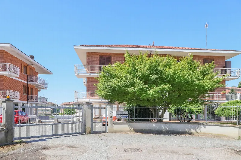 Appartamento in vendita ad Andezeno - foto 1