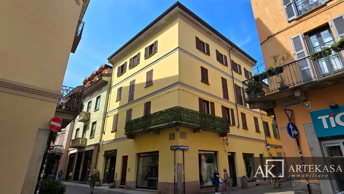 Appartamento in vendita a Novara, Centro - foto 2