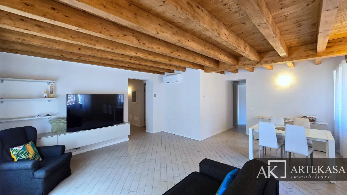 Appartamento in vendita a Novara, Centro - foto 4