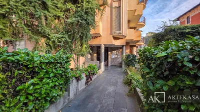 Appartamento in vendita a Novara, Centro - foto 2