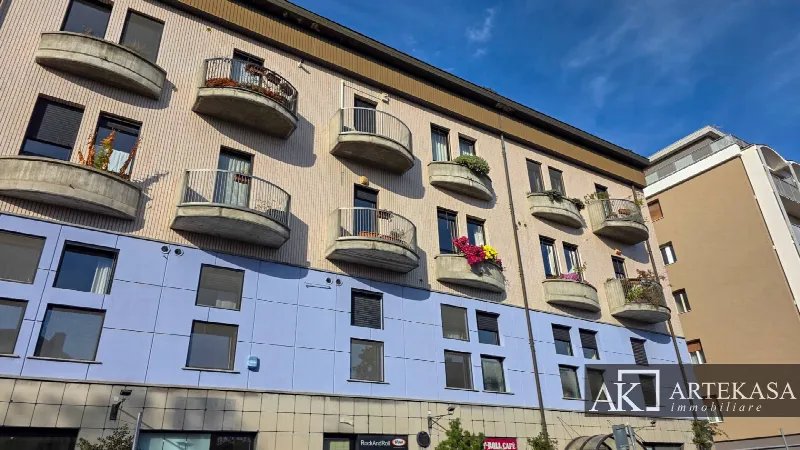 Attico in vendita a Novara, Porta Mortara, Sacro Cuore, San Martino, San Paolo - foto 1
