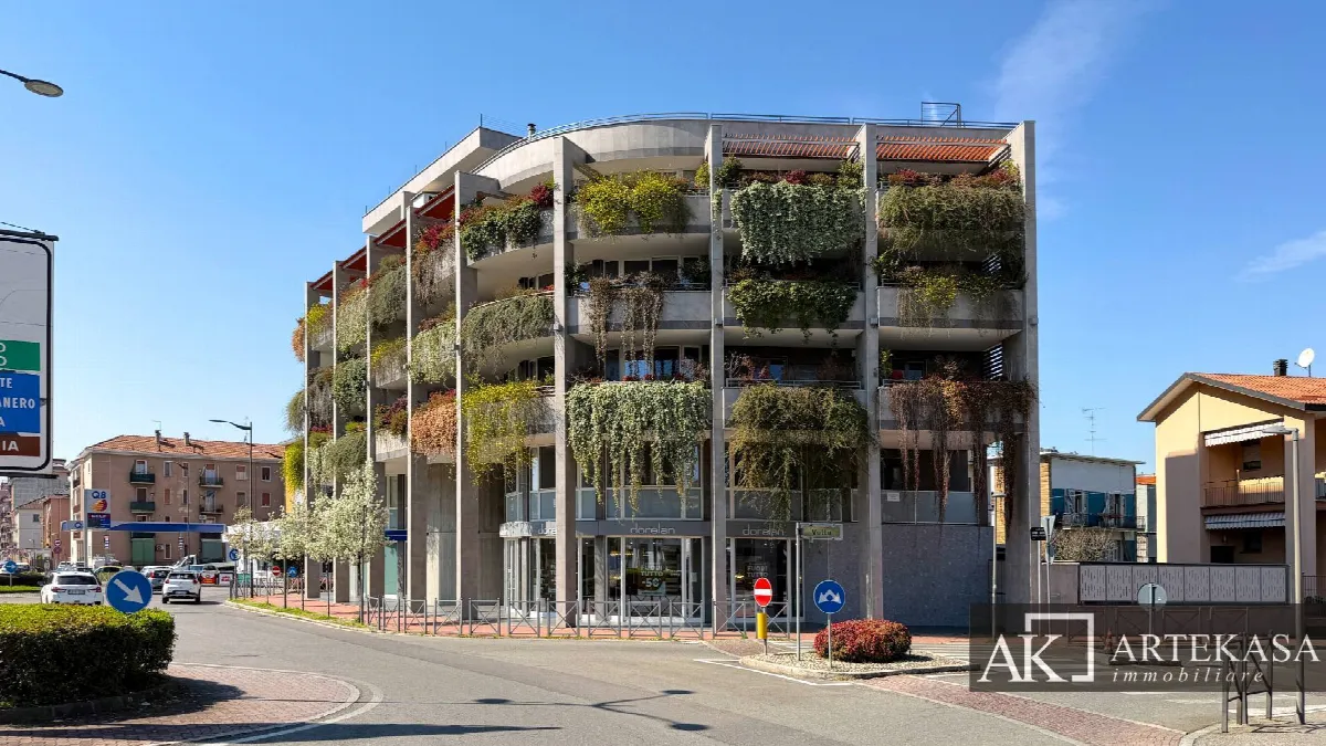 Appartamento in vendita a Novara, Porta Mortara, Sacro Cuore, San Martino, San Paolo - foto 4