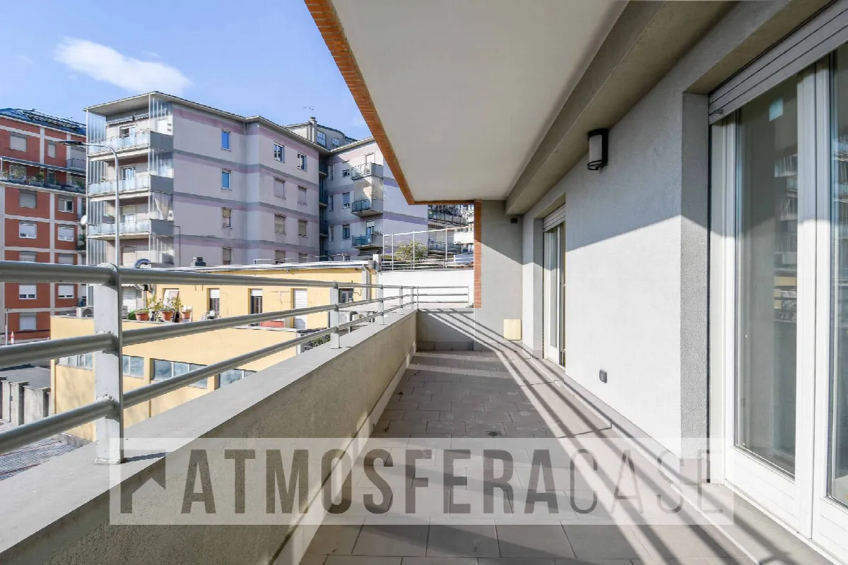 Appartamento in vendita a Bergamo, Borgo Palazzo, Centro, Stazione - foto 2