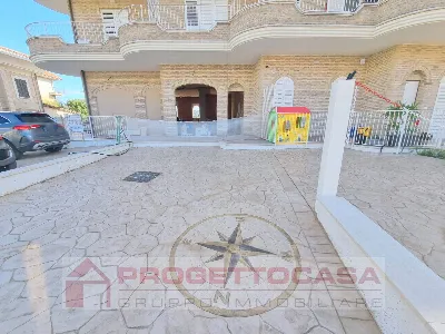 Appartamento in vendita a Monsampolo del T... - foto 1