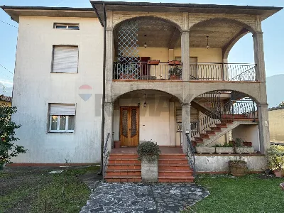 Appartamento in vendita a Coreglia Antelmi... - foto 2