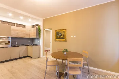 Appartamento in vendita a Verona, Centro - foto 3