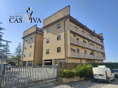 Appartamento in vendita ad Acquaviva Picen... - foto 2