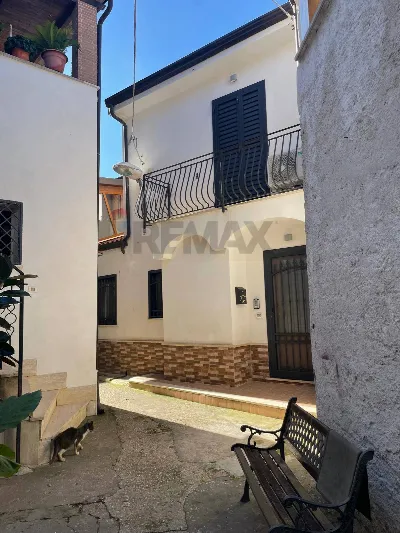 Appartamento in vendita a Carinola - foto 1