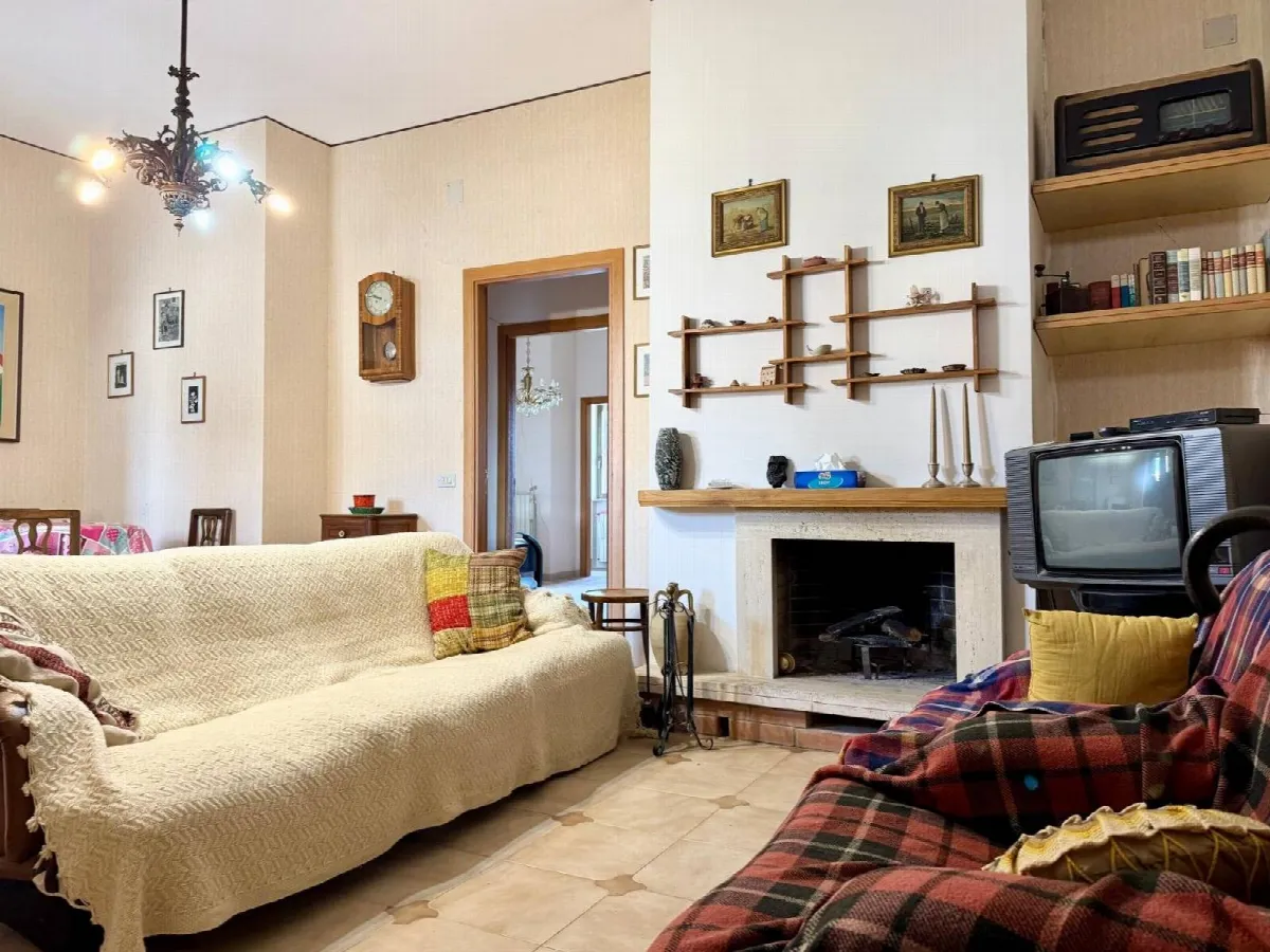 Appartamento in vendita a Castelluccio Valmaggiore - foto 3