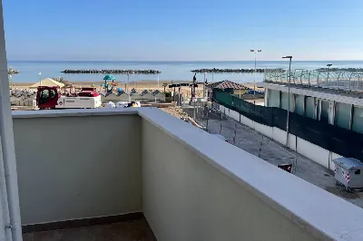 Appartamento in vendita a Pesaro, Mare, Po... - foto 2