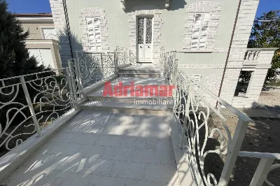 Appartamento in vendita a Pesaro, Mare, Po... - foto 3