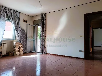 Appartamento in vendita a Caserta, Centro - foto 2