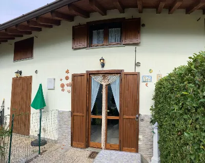 Appartamento in vendita a Algua - foto 1
