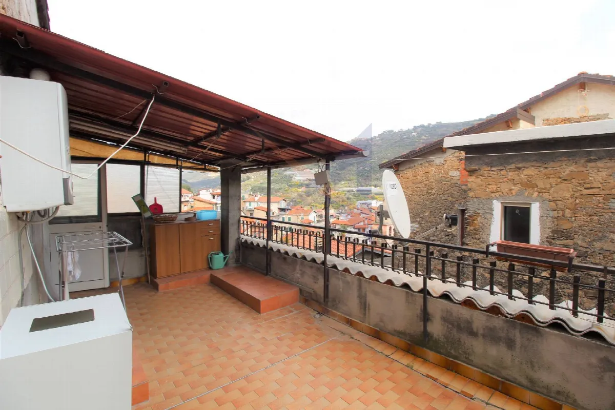 Appartamento in vendita a San Biagio della Cima - foto 2