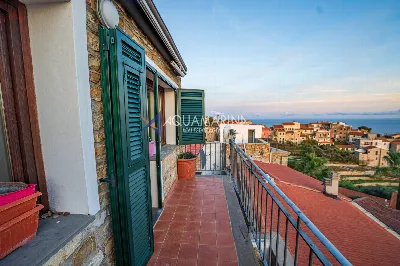 Appartamento in vendita a Cipressa - foto 2
