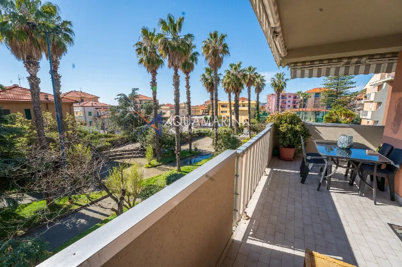Appartamento in vendita a Riva Ligure - foto 1